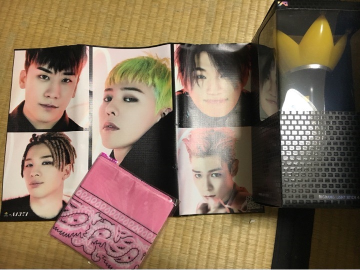 【格安】BIGBANG ペンライト VIPバンド　ディーライト君　タオル2枚 格安】BIGBANG ペンライト VIPバンド ディーライト君 タオル2枚