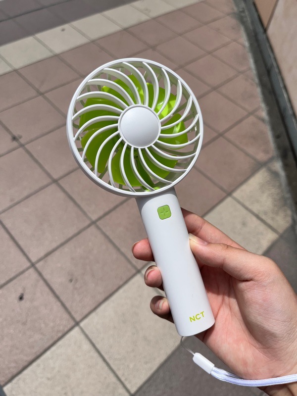 NCT ハンディファン Qoo10] NCT ハンディ形扇風機 ハンディファン : KPOP