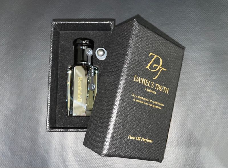 未開封　DANIEL'S TRUTH パフューム DANIEL'S TRUTH 香水 Bombshell ピュアオイルパフューム - メルカリ