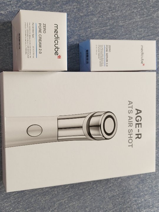 Qoo10] メディキューブ ダーマエアショット / スキンブースター