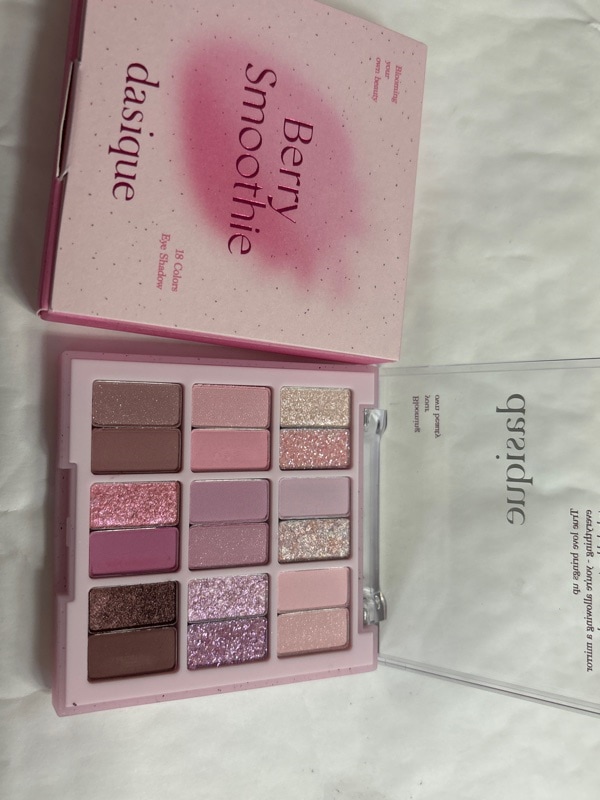 Qoo10] デイジーク 【国内発送】シャドウ パレット アイスク