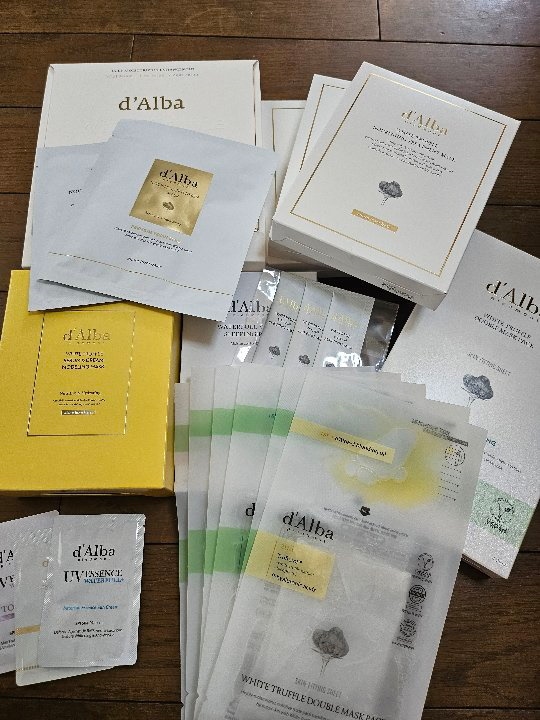 d'Alba ホワイトトリュフ セラム＆クリーム モデリングマスク d'Alba(ダルバ) / ホワイトトリュフセラムアンドクリーム