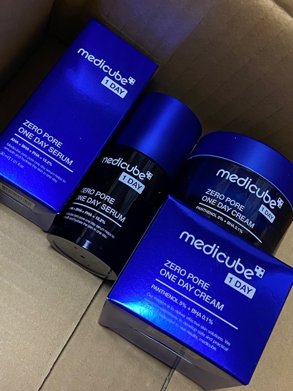 Qoo10] メディキューブ 【公式】ゼロ毛穴1DAY2種セット(毛穴