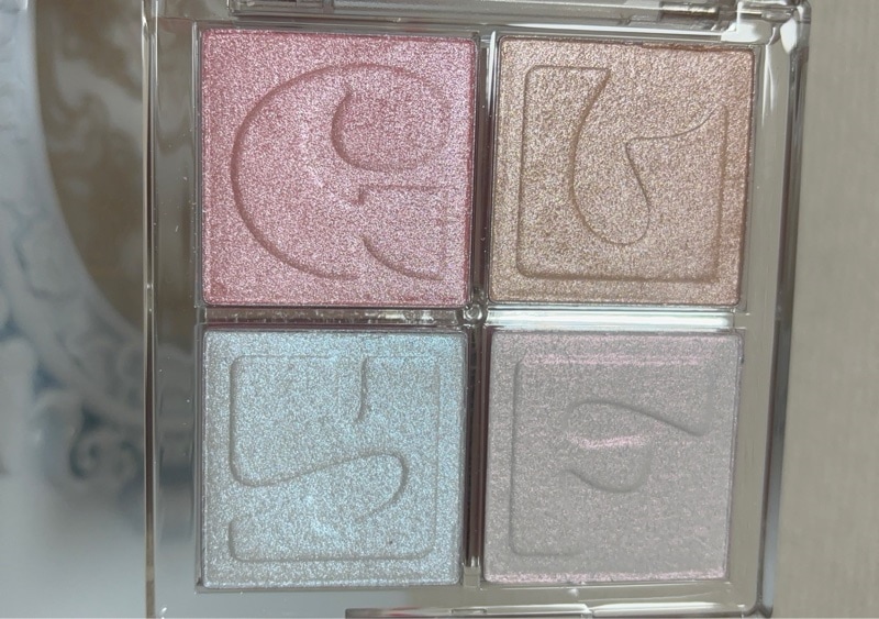 GLYF ハイライト　イルエット　ハイライターパレット GLYF - Illuètte ハイライターパレット : r/AsianBeauty
