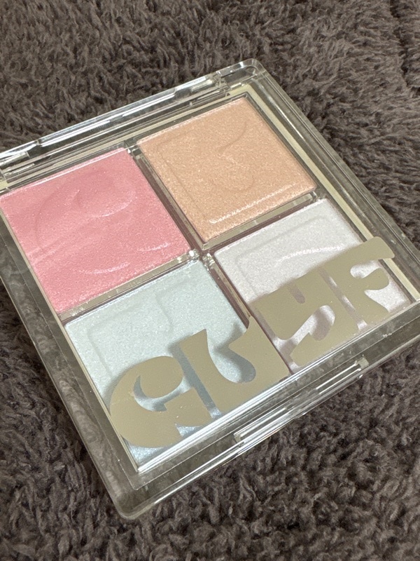 GLYF ハイライト　イルエット　ハイライターパレット Qoo10] GLYF イルエト シングル ハイライター パレッ