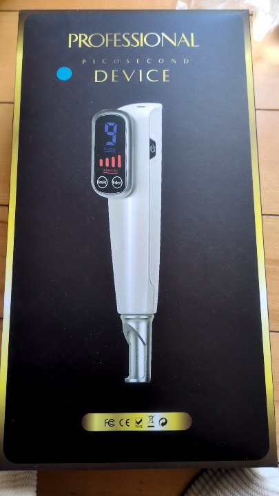 Qoo10] 美顔器 ピコレーザー 美顔器 ほくろ そ