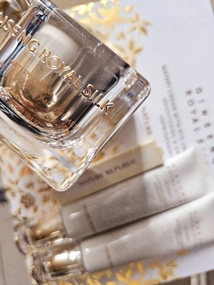 ジンセン　ロイヤルシルクウォータリークリーム　2個セット Amazon | NATURE REPUBLIC (ネイチャーリパブリック) ジンセン