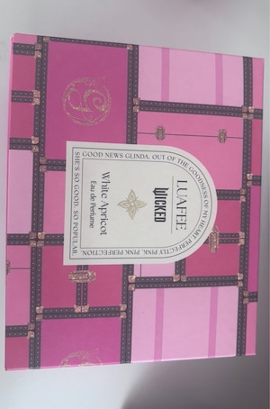 ウィキッド限定コラボセット