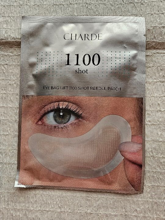 【匿名配送】アイパック リフト 1100ショット リードル パッチ 12個セット アイバックリフト1100シャットリードルパッチ / CHARDEの口コミ