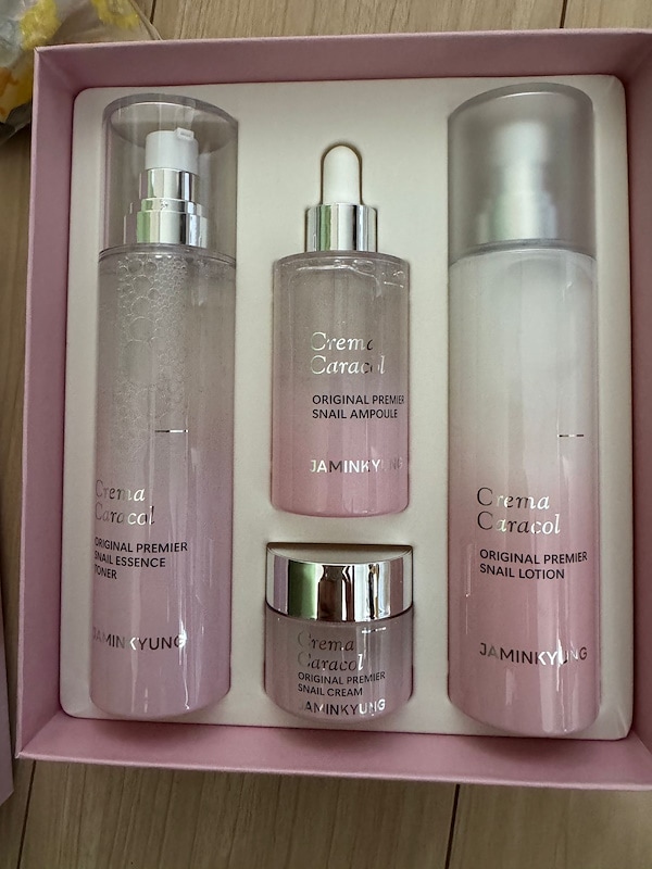 ジャミンギョン　クレマカラコール　ギフトセット4本 ジャミンギョン クレマカラコール ギフトセット4本 お得3個セット