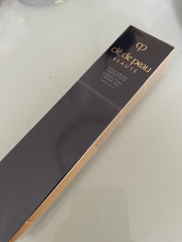 専用　9月購入新しいです⚠️本物です！！　未開封　ヴォワールコレクチュールn 専用 9月購入新しいです⚠️本物です！！ 未開封 ヴォワールコレ