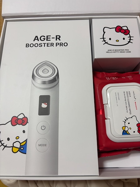 メディキューブ HELLO KITTYエディション　ブースタープロ Medicube AGE-R Booster Pro X Hello Kitty Edition Home Skin
