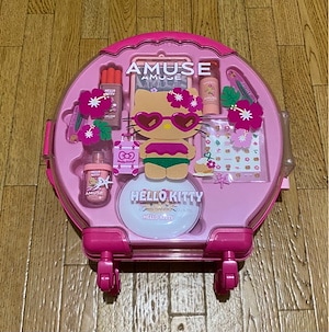 amuse x hello kitty