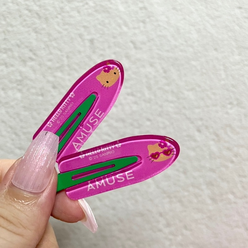 アミューズ AMUSE フルメイクアップ ラージキャリーセットCOOL 試してみた】AMUSE 【AMUSE x 日焼けハローキティ】フルメイク