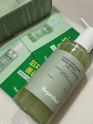 クリーン&グロー青麦クレンジングジェル, 205ml