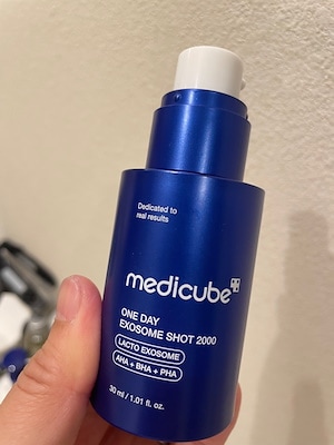 ダーマエアショット ゼロ毛穴1dayセラム×2 エクソソームショット2000 韓国ダーマコスメブランド「medicube(メディキューブ)」より毛穴