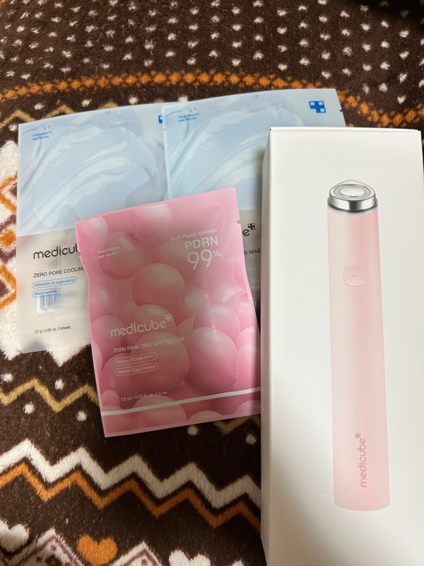 ぐでぐでー　medicube ブースタープロミニ　セット　メガ割り AGE-R ブースタープロ｜MEDICUBEの使い方を徹底解説 -  メガ割