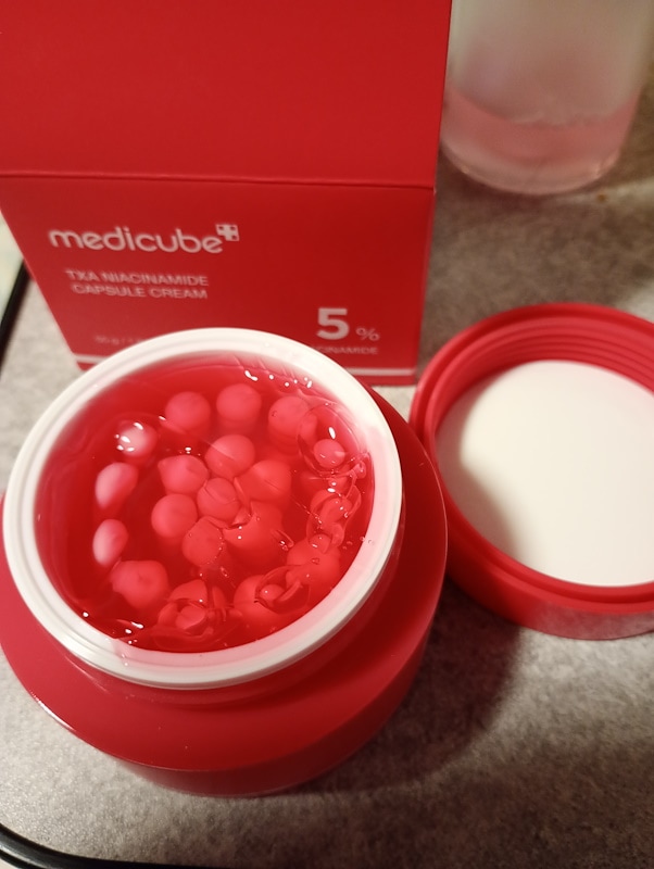 Qoo10] メディキューブ 【GIFT付】 (PDRN/TXA/ヒア