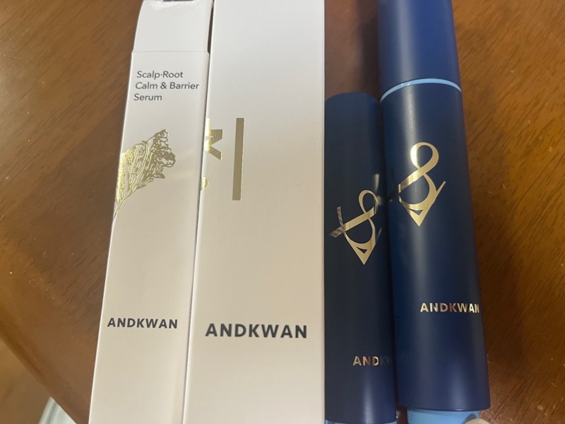 Qoo10] ANDKWAN スカルプロート カーム＆バリア × 櫛一