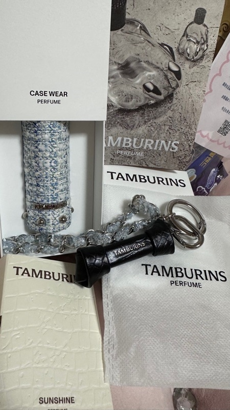 TAMBURINS タンバリンズ　キーリング　sunshine ケース　ブラック TAMBURINS 新たなパフュームコレクション「SUNSHINE」日本国内