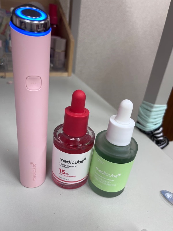 Medicube ブースタープロ　ミニ　＊おまけ付き Medicube ブースタープロ ミニ ＊おまけ付き AGE-Rブースター