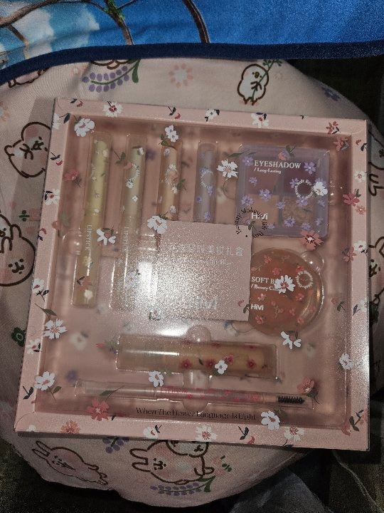 Qoo10] 【当日発送】コスメセット 8点セット 数