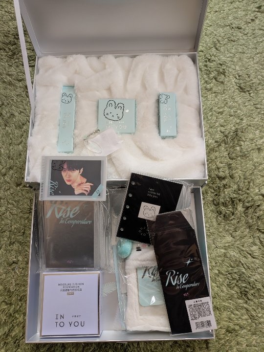 Qoo10] INTO U 【TXT SOOBIN限定セットカスタム