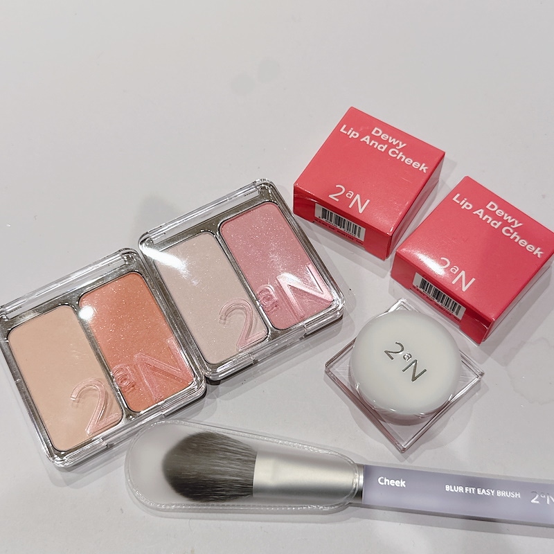 Qoo10] 2ªN 【公式】デュアルチーク&ブラシセット : ポイントメイク