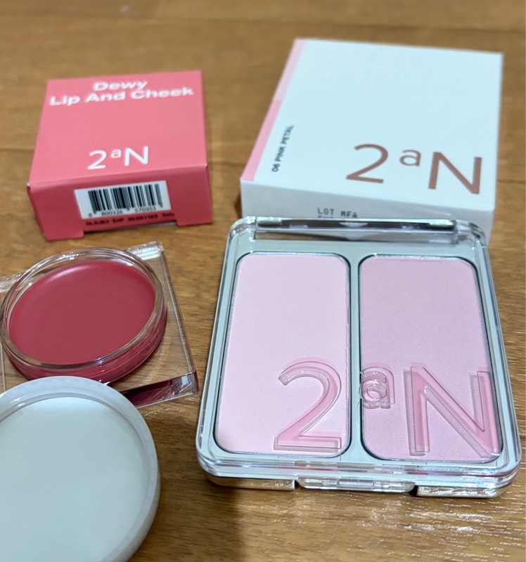 デュアルチーク