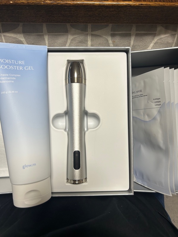 Qoo10] Glow.M 【プレミアムエステ体験】ブースターソニッ