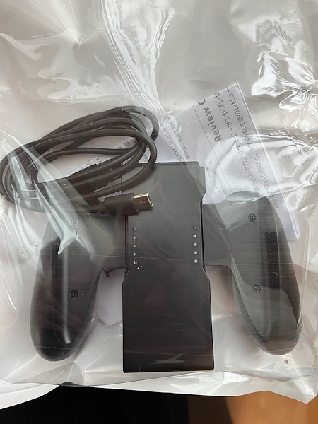 Qoo10] 任天堂スイッチ Joy-Con 充電グリップ ジョイコン