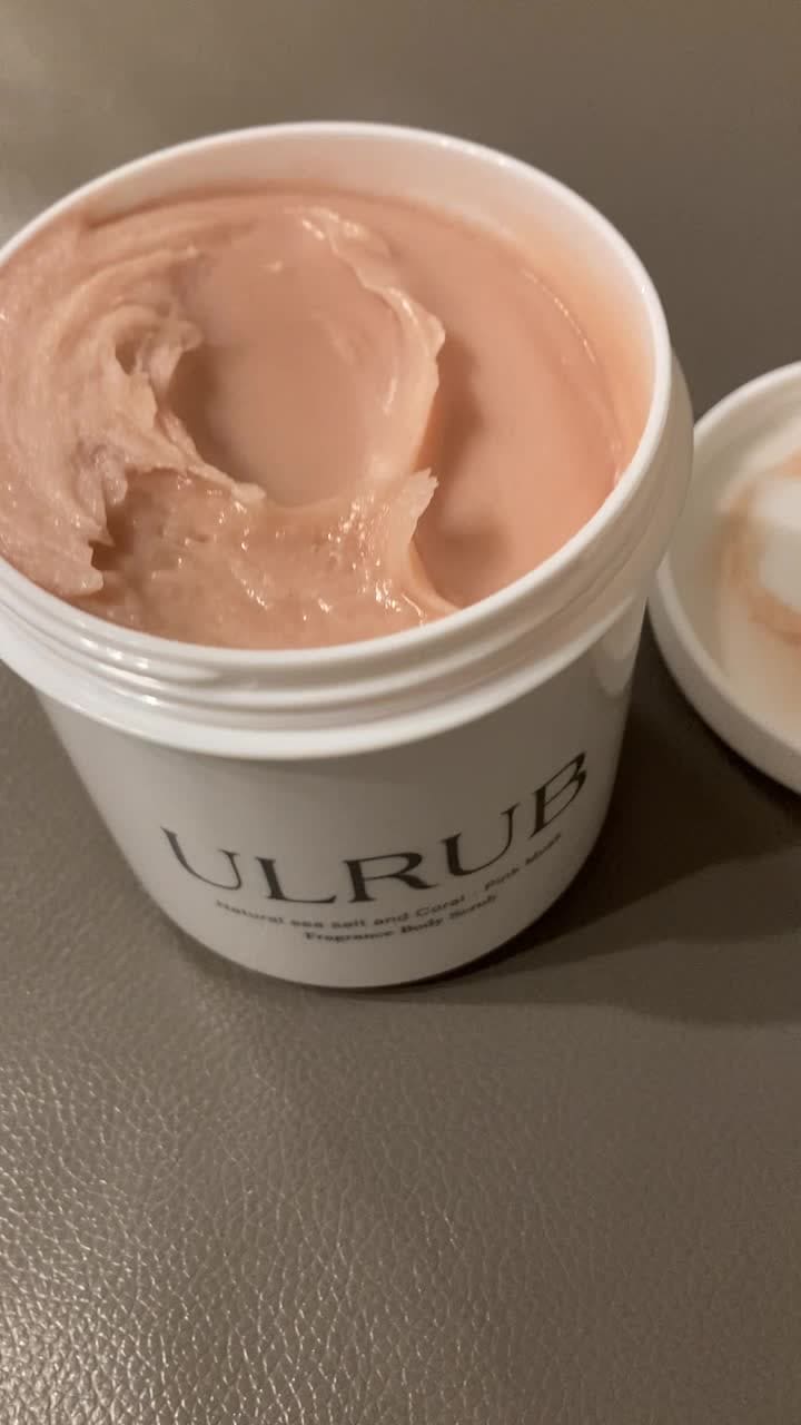 Qoo10] ULRUB 【公式】ボディスクラブ ボディソープ ピ