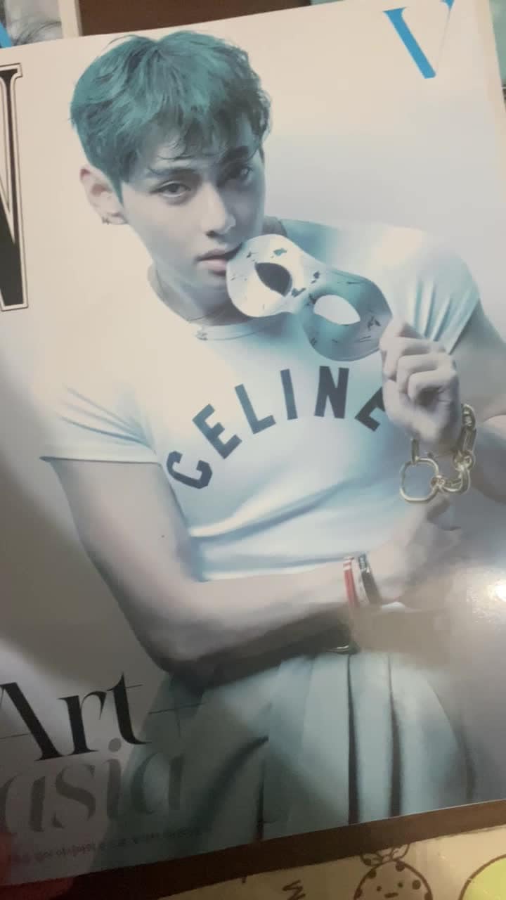 BTS FESTA 2025 キムテヒョン2点セット テテ BTS FESTA 2025 キムテヒョン2点セット テテ テテちの二重⚆.⚆🤍 ・