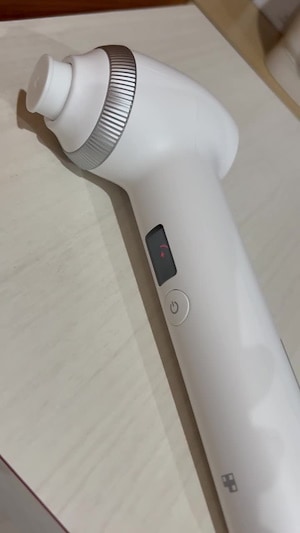 ULTRA TUNE 40.68 美顔器 AGE-R ウルトラチューン40.68 美顔器メディキューブ