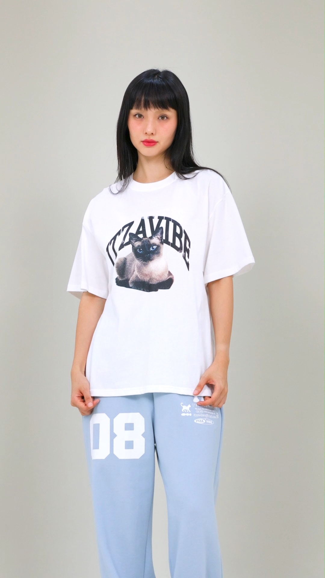 Qoo10 ITZAVIBE MIX LOGO CROP T 無地 半