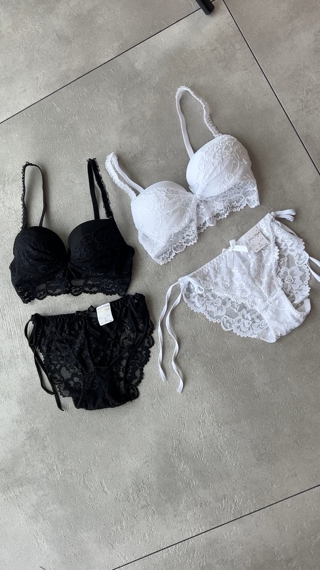 Qoo10 シロハト 別注 ストレッチレース ブラジャ 無地