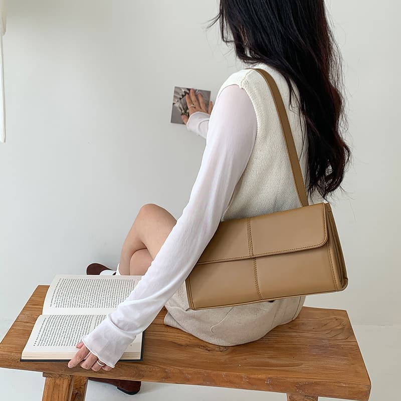 国内買付・即日発送 ★BALLY★ ペナント ミニ トートバッグ 楽天市場】イニシャル トートバッグ キャンバス アルファベット