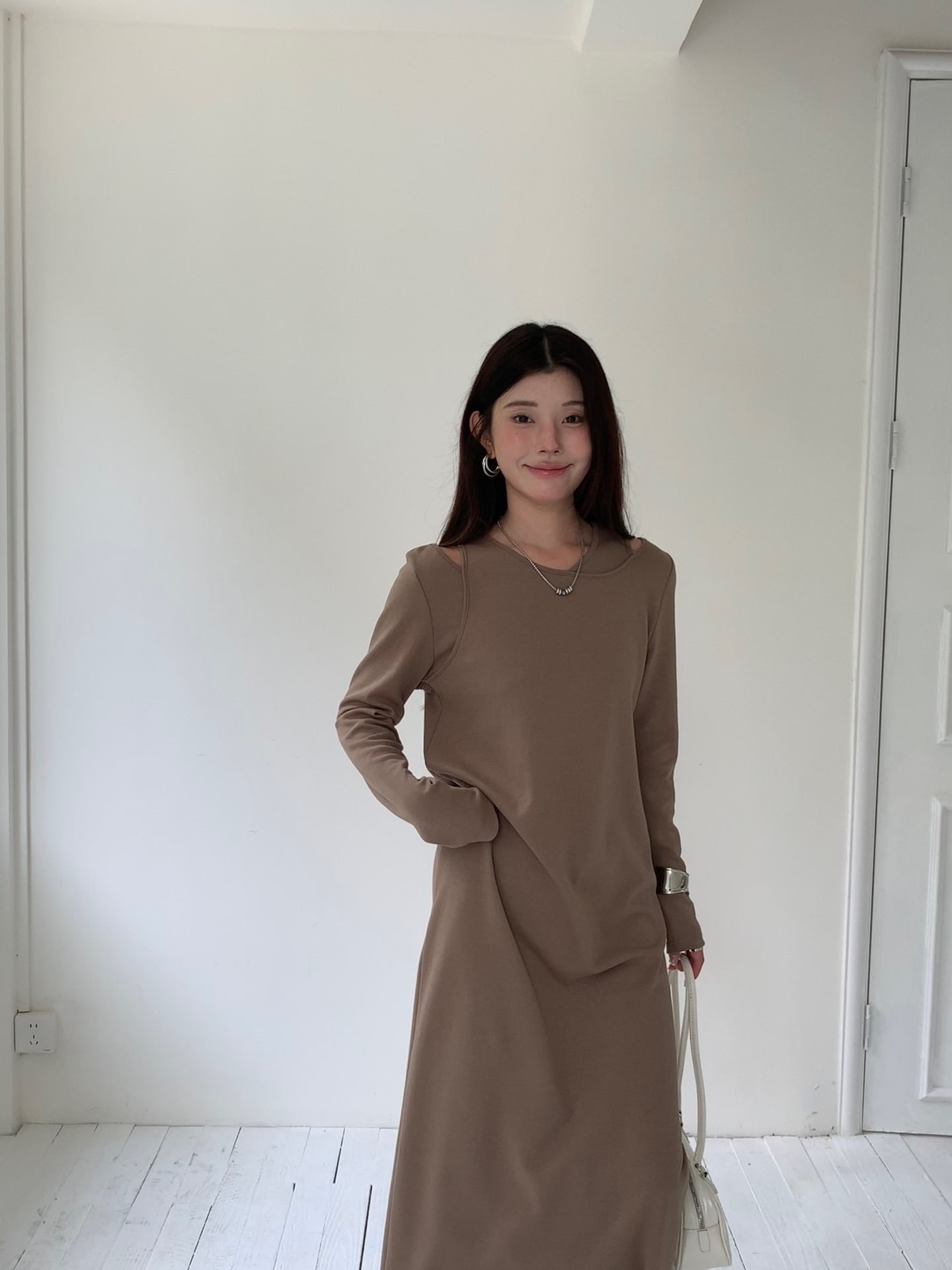 andrea-co グレー 長袖 カットソーロングワンピース 裏起毛クルーネックロングワンピース レディース 長袖[品番